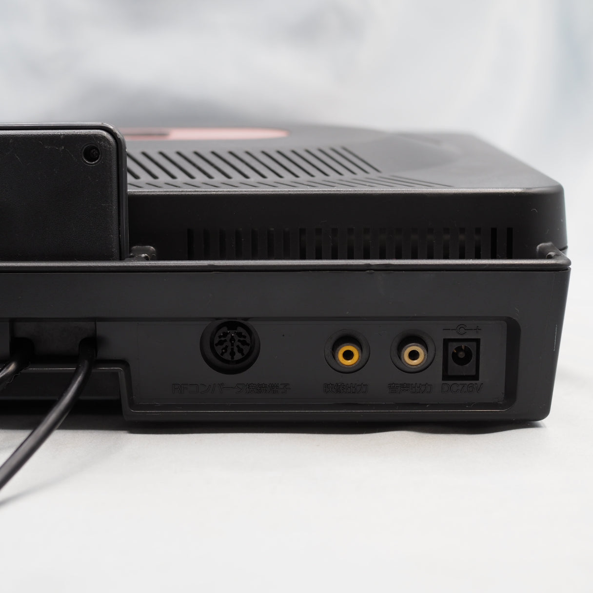 Twin Famicom Console system AN-500B [New Rubber Belt replaced]