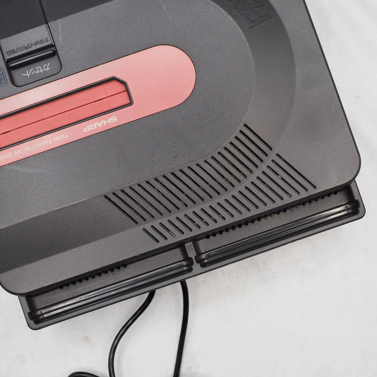 Twin Famicom Console system AN-500B [New Rubber Belt replaced]
