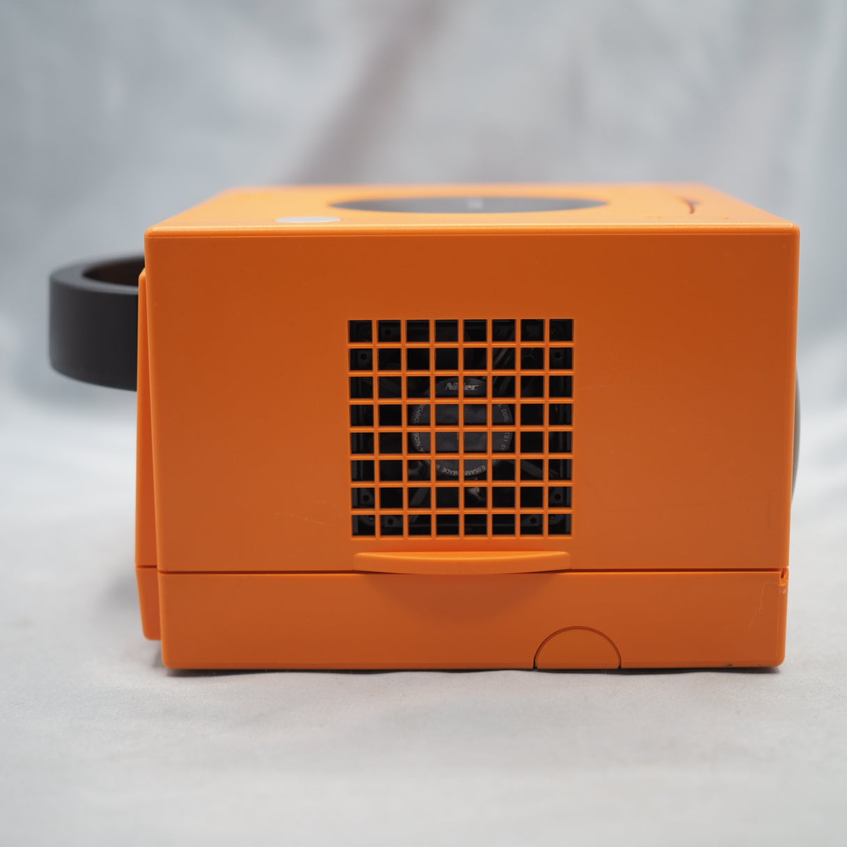 Nintendo GameCube Console System Orange DOL-001 [NTSC-J] [NTSC-U/C] [Modified]