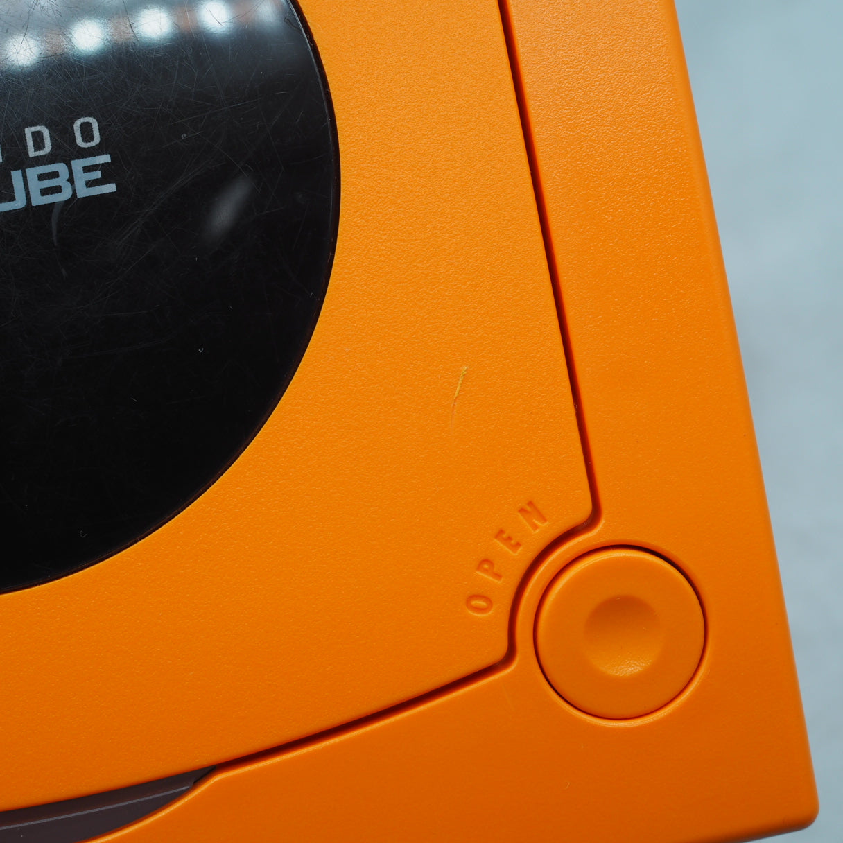 Nintendo GameCube Console System Orange DOL-001 [NTSC-J] [NTSC-U/C] [Modified]