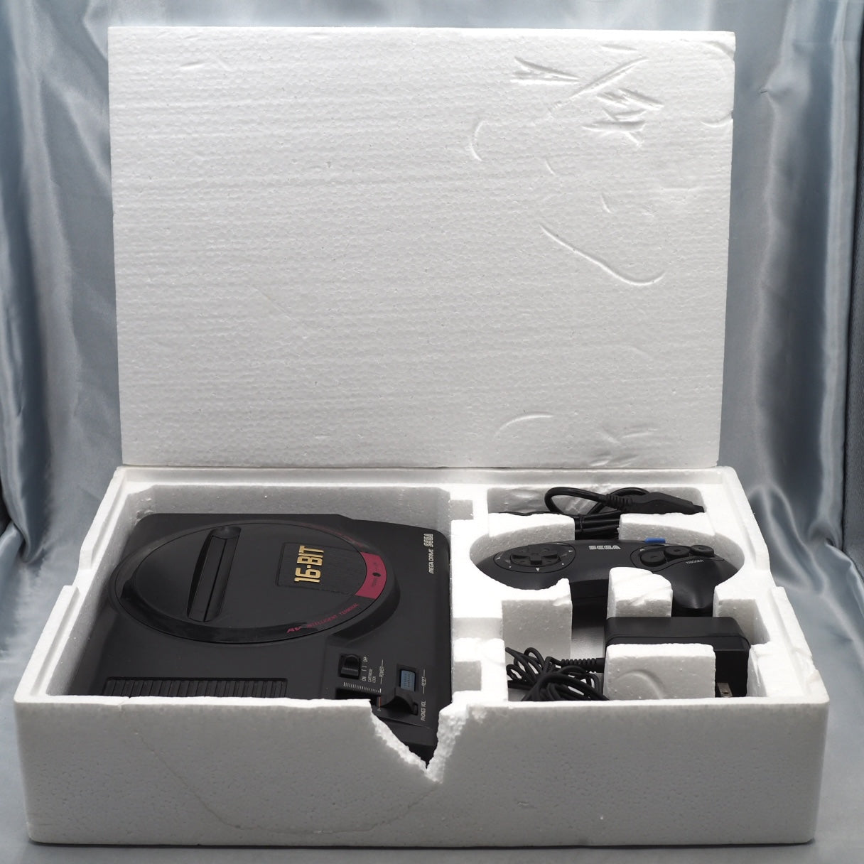 Used Mega Drive + Mega CD 2 Console system SET Boxed - Tested & Working