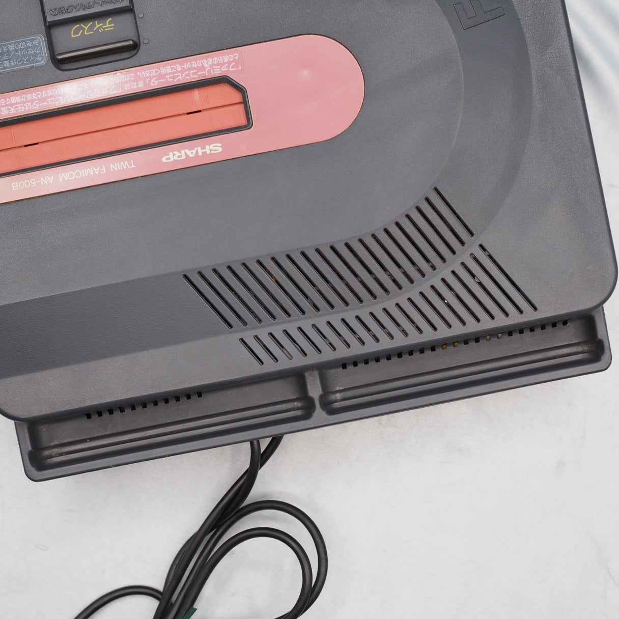Twin Famicom Console system AN-500B [New Rubber Belt replaced]