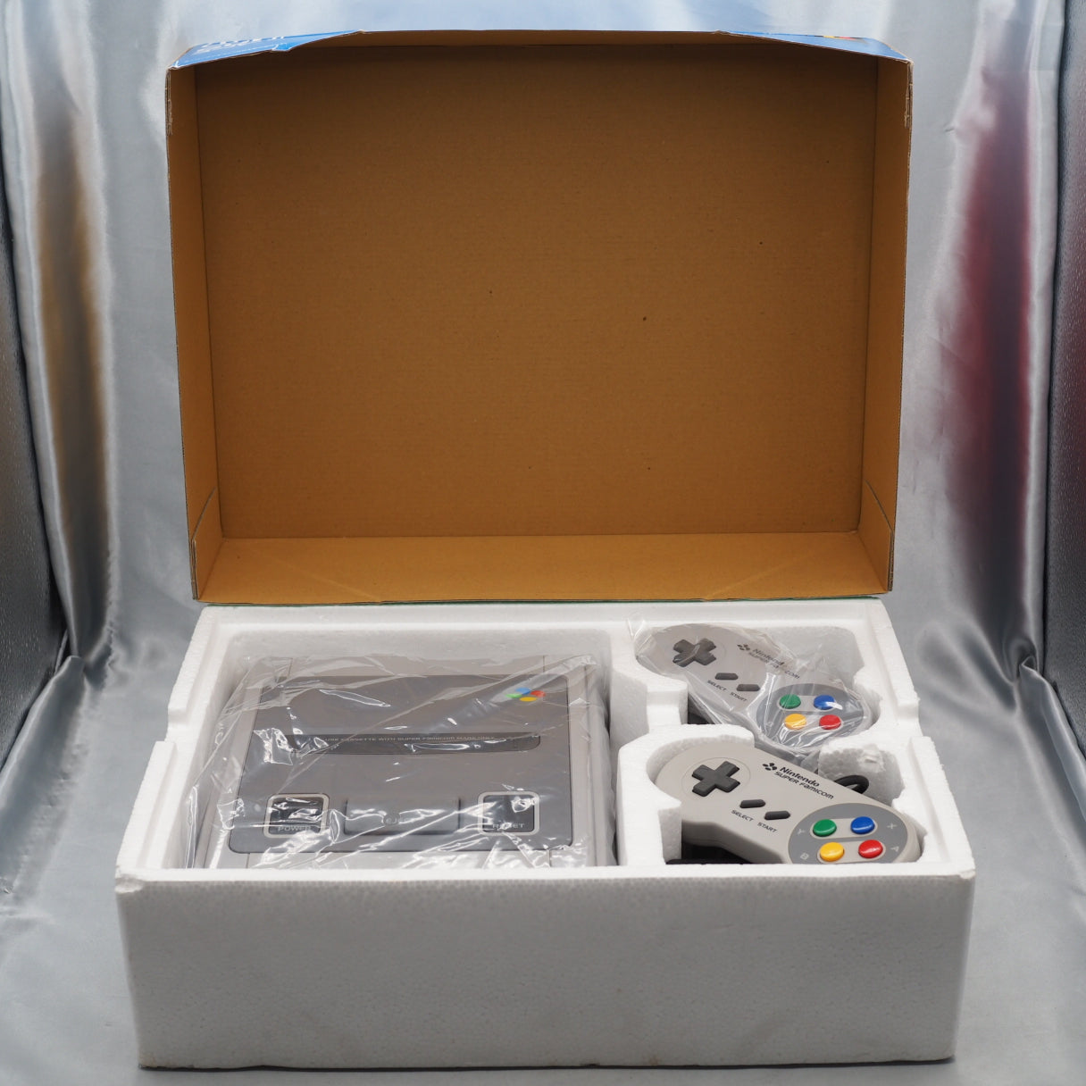 Nintendo Super Famicom Console system Boxed + 2 Games SET