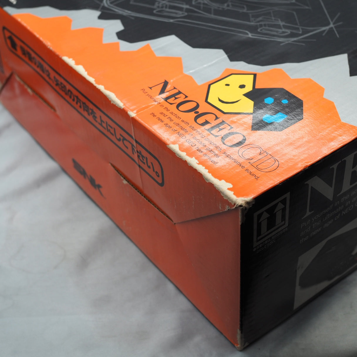 NEO GEO CD Console system Boxed CD-T01 [2 Controllers]