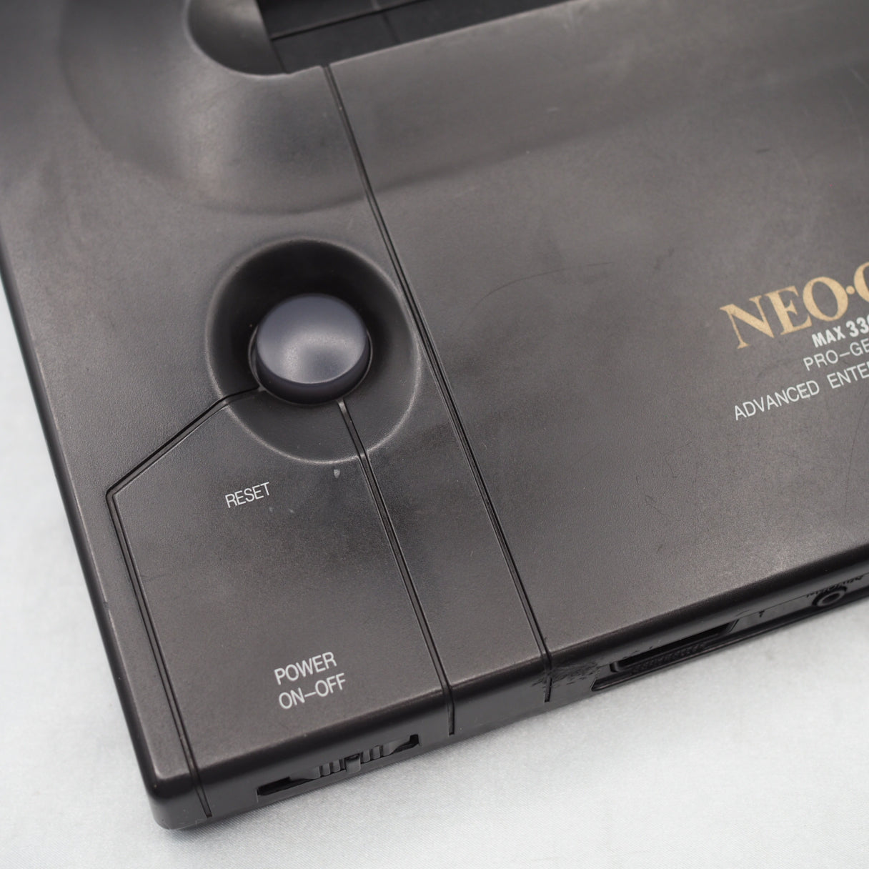 NEO GEO AES Console System & 2 Controllers [UNIBIOS]
