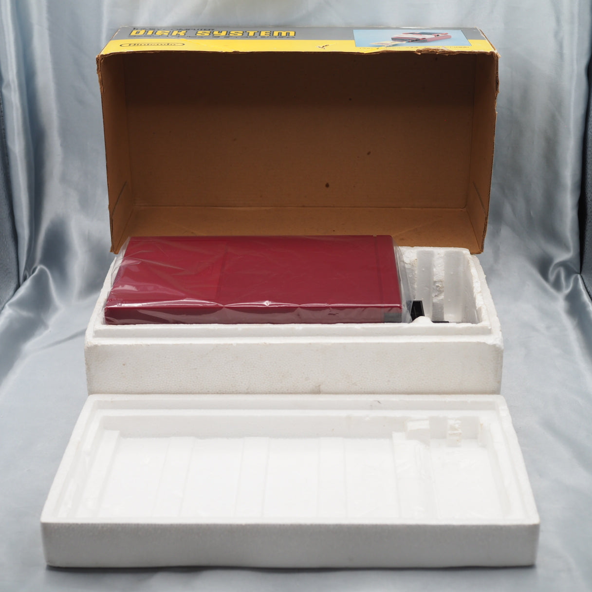 Nintendo Famicom & Disk System Console SET Boxed [New Rubber Belt Replaced]