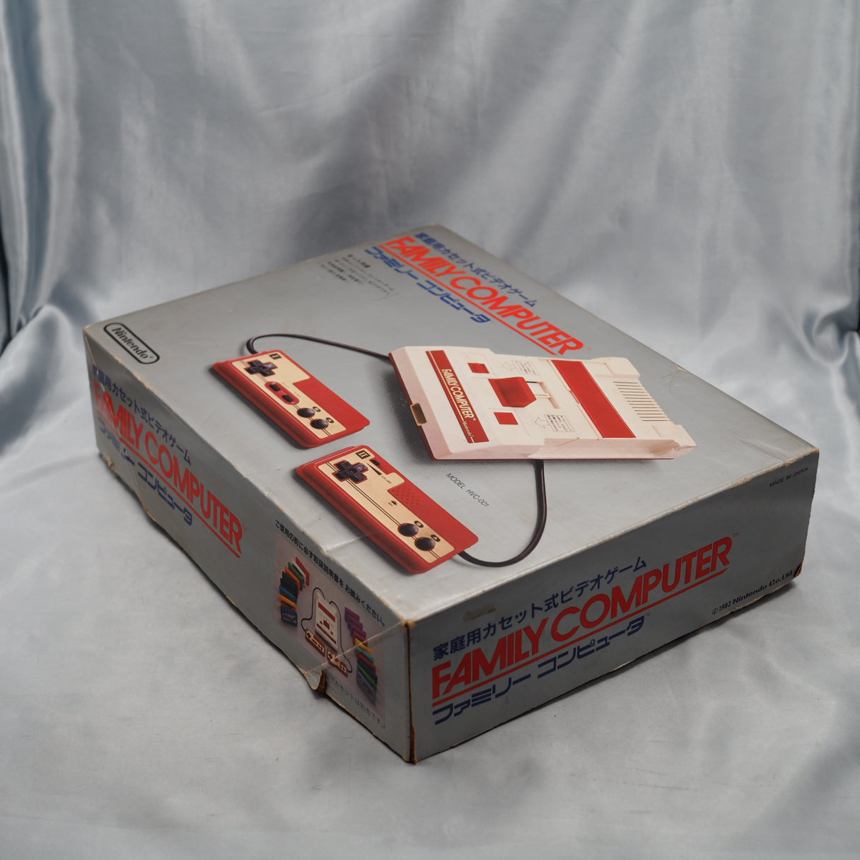 Nintendo Famicom & Disk System Console SET Boxed [New Rubber Belt Replaced]