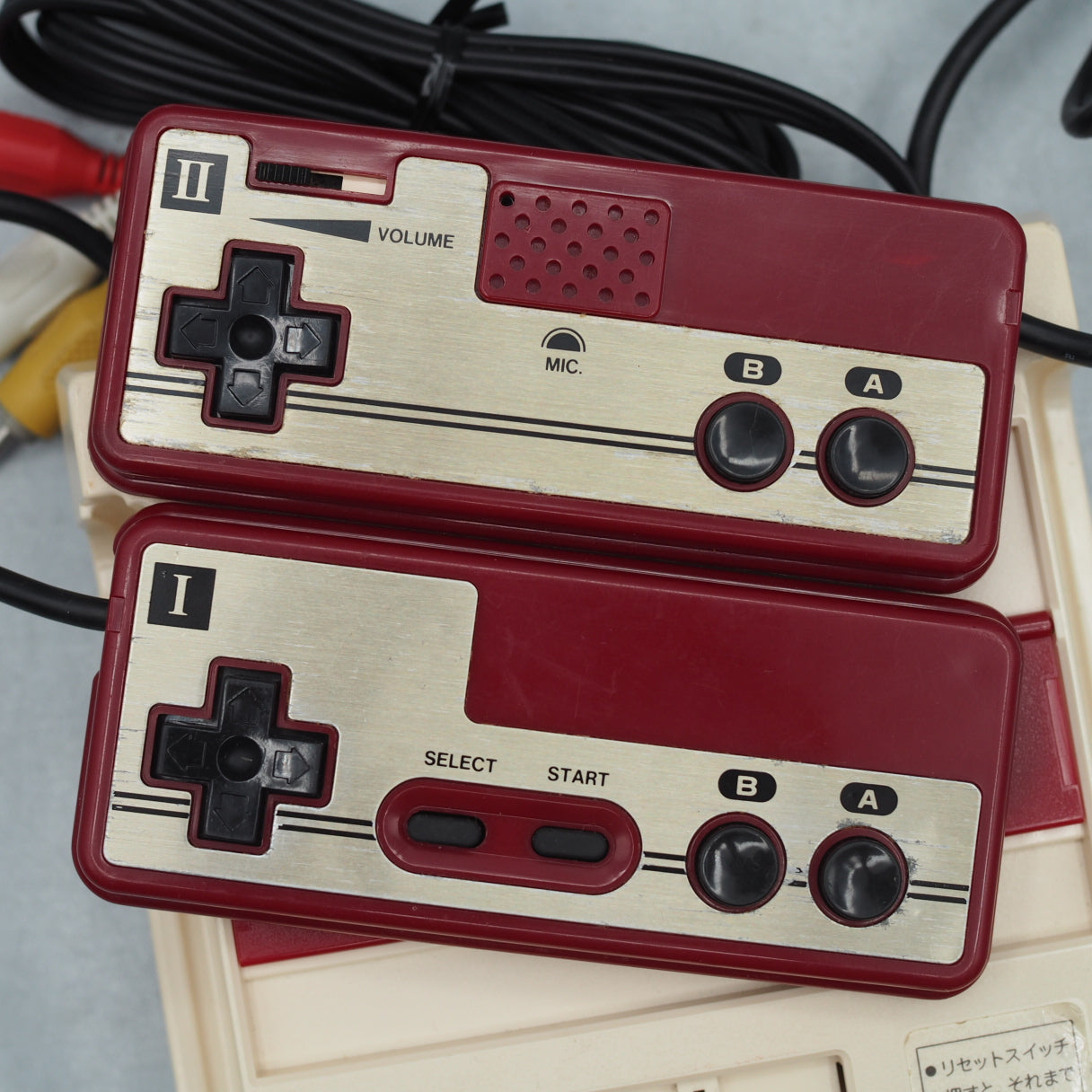 Nintendo Famicom Console  HVC-001 [modified] & 7 Games SET