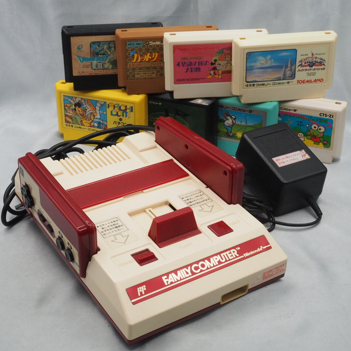 Nintendo Famicom Console  HVC-001 [modified] & 8 Games SET