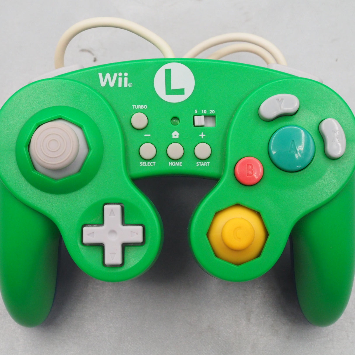 HORI WiiU Wii Classic Controller LUIGI WIU-076