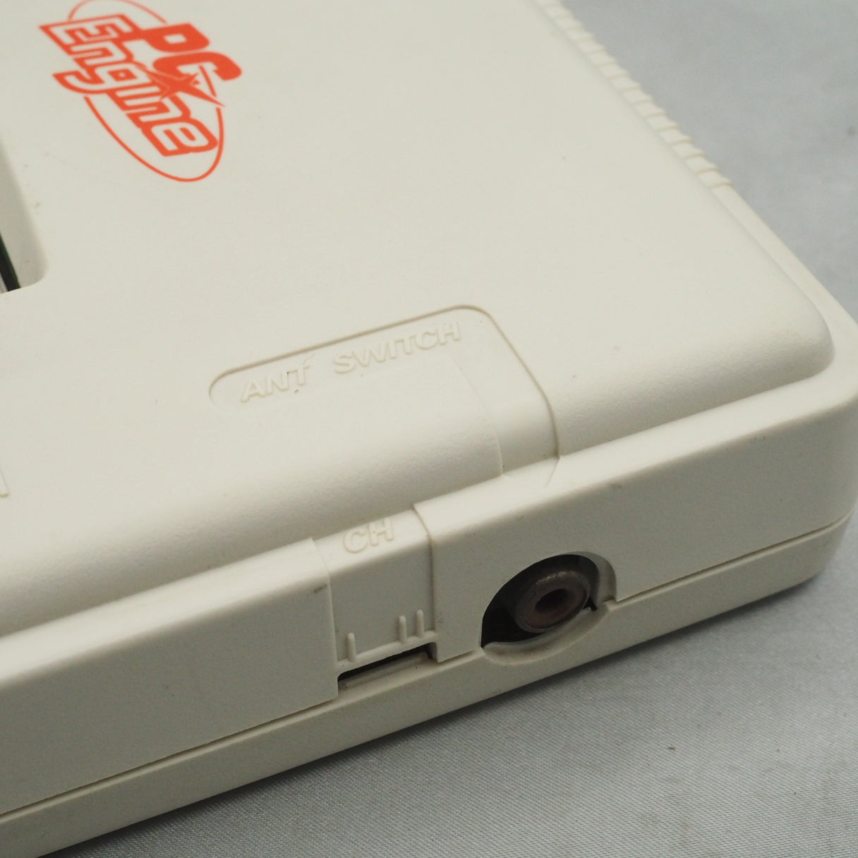 PC Engine Console system PI-TG001 + Continuous-fire controller