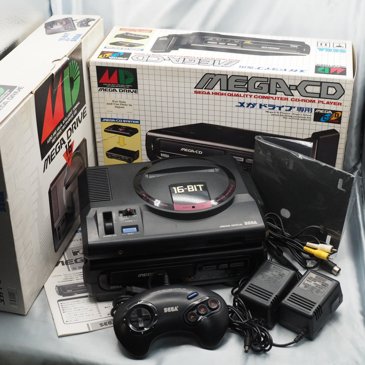 Mega Drive & Mega CD Console system Boxed