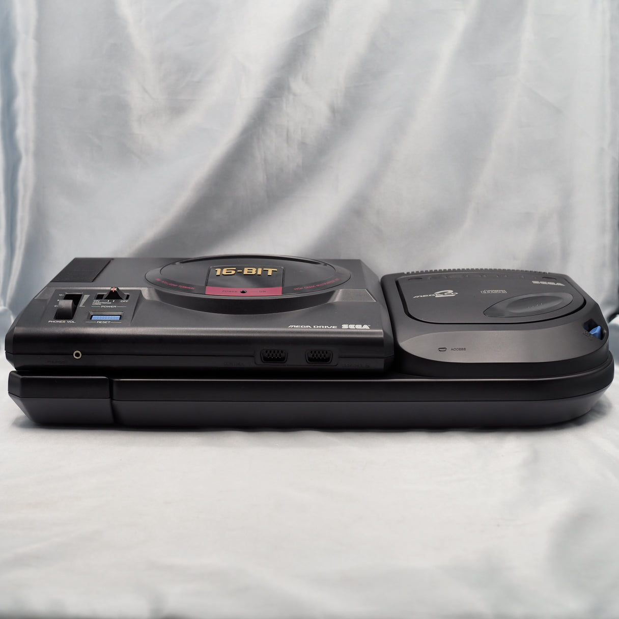 Mega Drive + Mega CD 2 Console system HAA-2912 SET Boxed