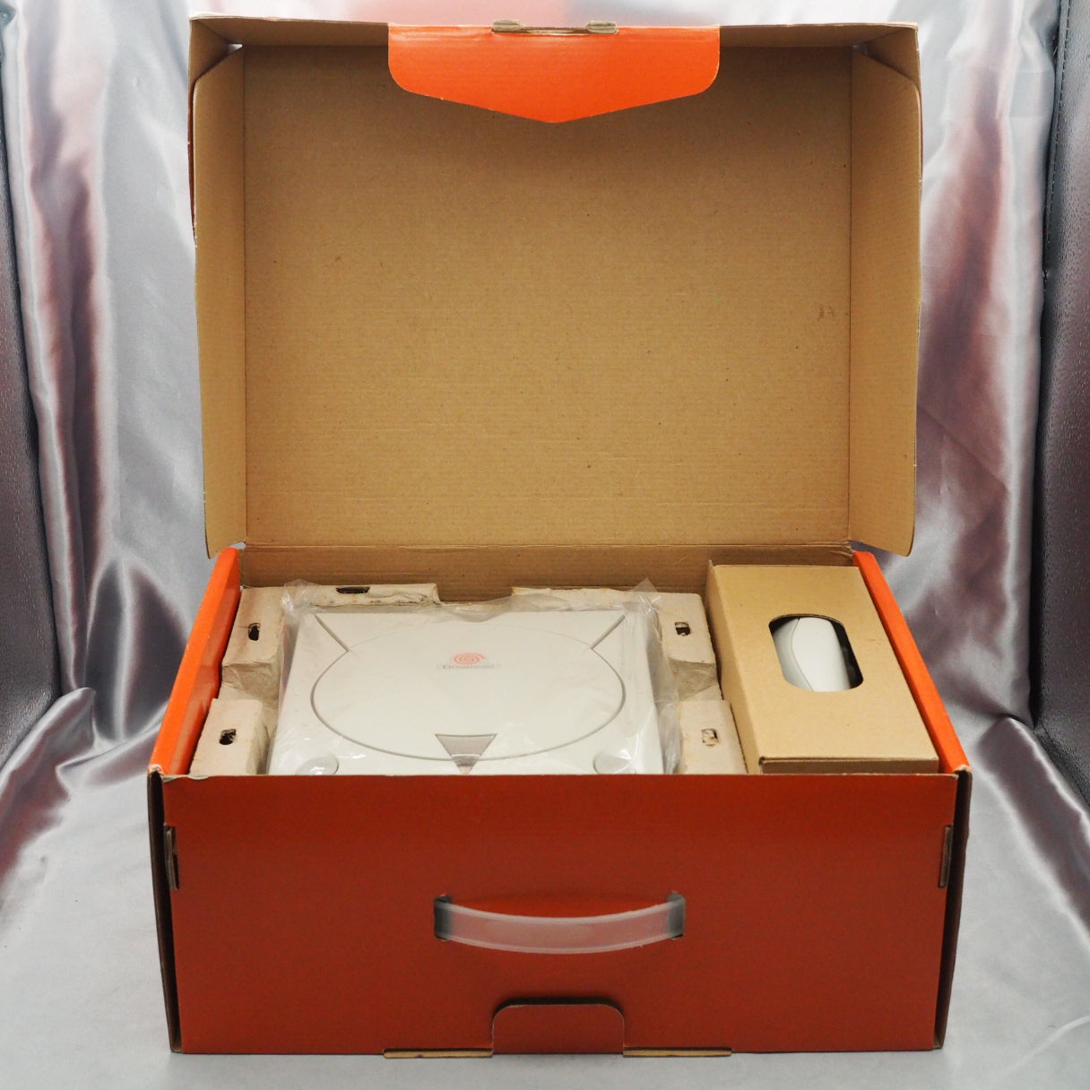 SEGA Dreamcast Console HKT-3000 Boxed [Serial number match]