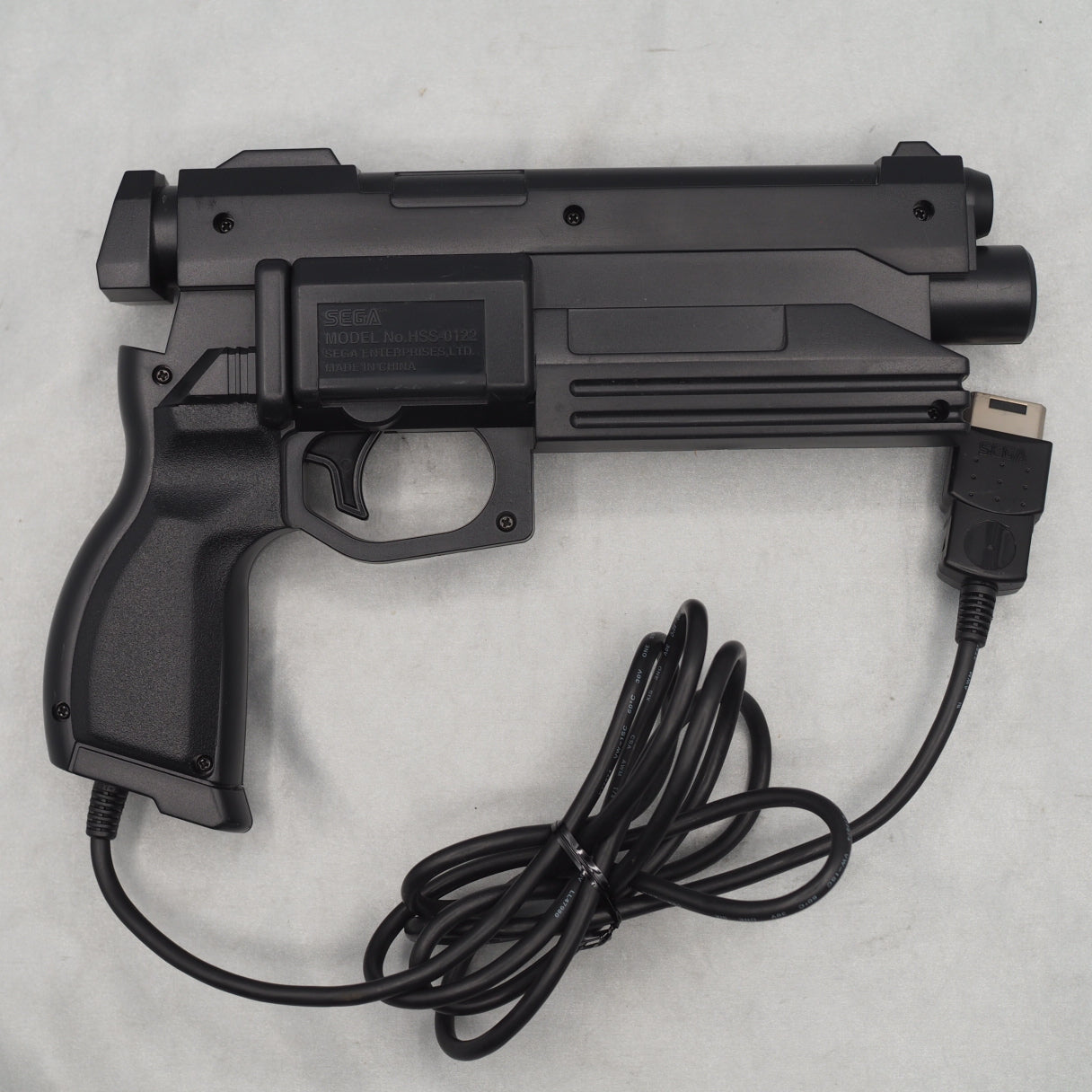 SEGA SATURN Console system [1 controller] + VIRTUA GUN + THE HOUSE OF THE DEAD