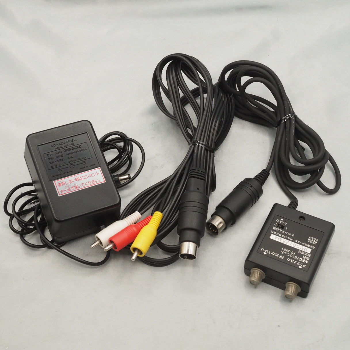 PC Engine SHUTTLE Console system PI-TG2 + NEC RF Unit Cable