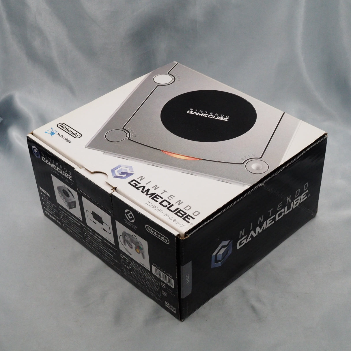 Nintendo GameCube Console System DOL-101 Silver Boxed [NTSC-J, NTSC-U/C]