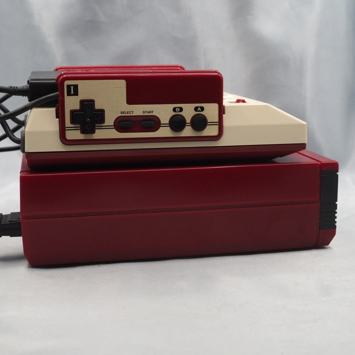 Nintendo Famicom & Disk System Console system SET Boxed [New Rubber Belt Replaced]