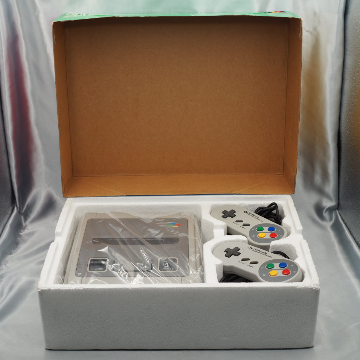 Nintendo Super Famicom Console system Boxed + 4 Games SET