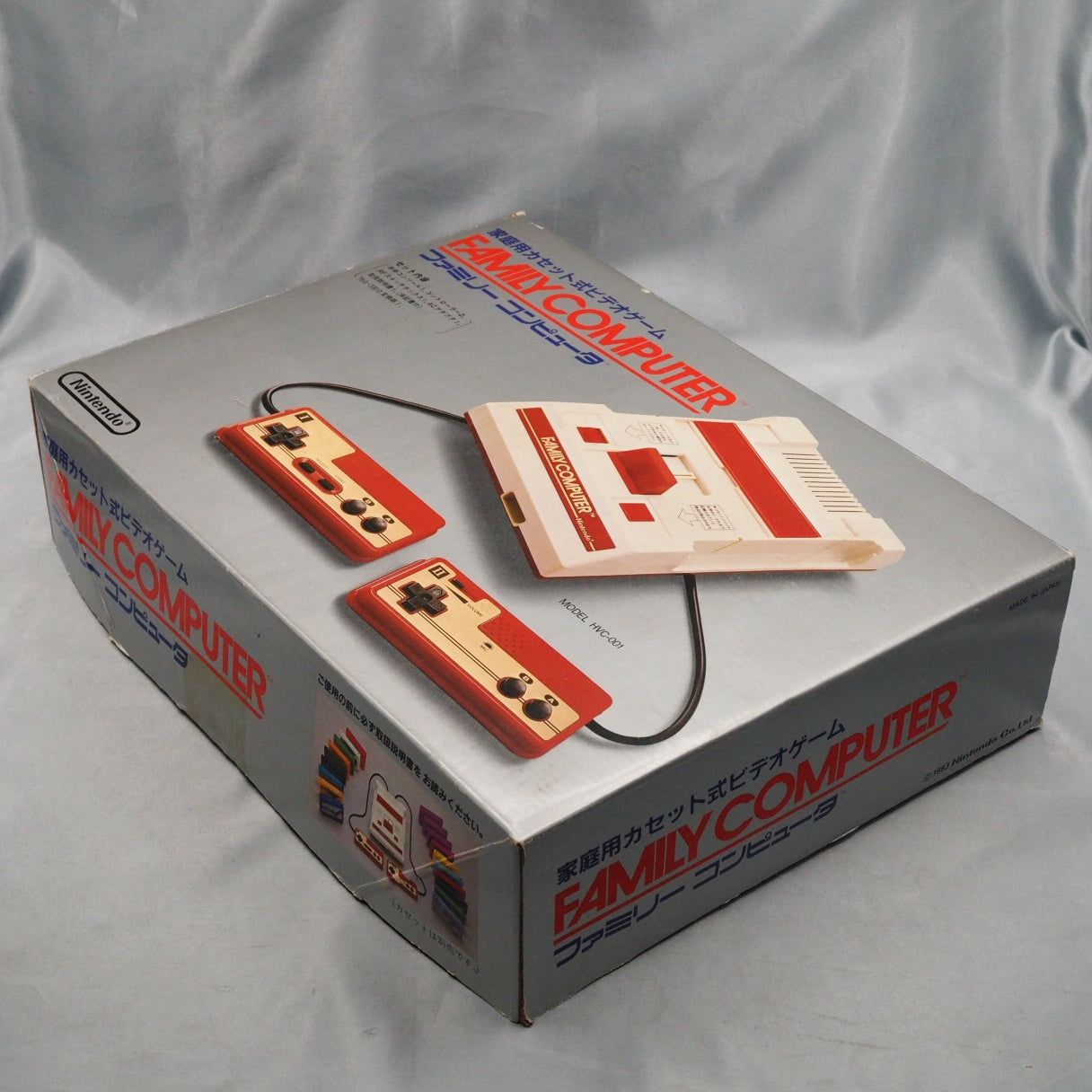 Nintendo Famicom Console System Boxed HVC-001 [Serial number match] + Mario Bros +Super Mario Bros SET