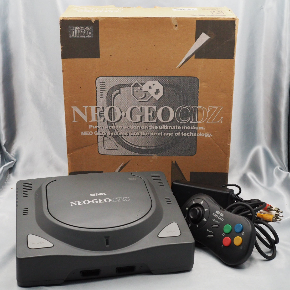 NEO GEO CD Z Console system CD-T02 Boxed